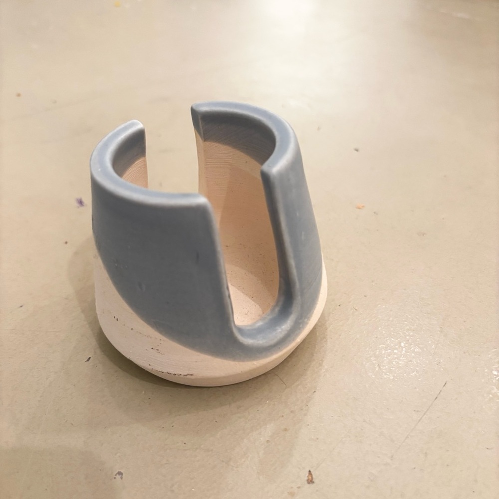 KERRI BREWER Larry, A Ceramic Spongeholder Artistic Artsy Elegant Minimalist - Picture 5 of 6